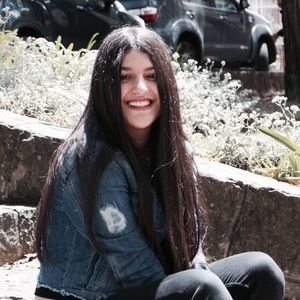 Meet your Posher, Maria